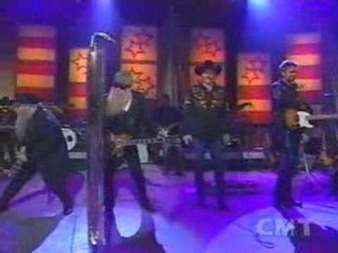 ZZ Top w. Brooks & Dunn - La Grange..Live