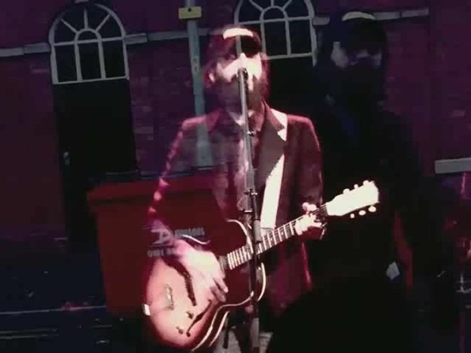 Herman Dune / On a Saturday (Official video)