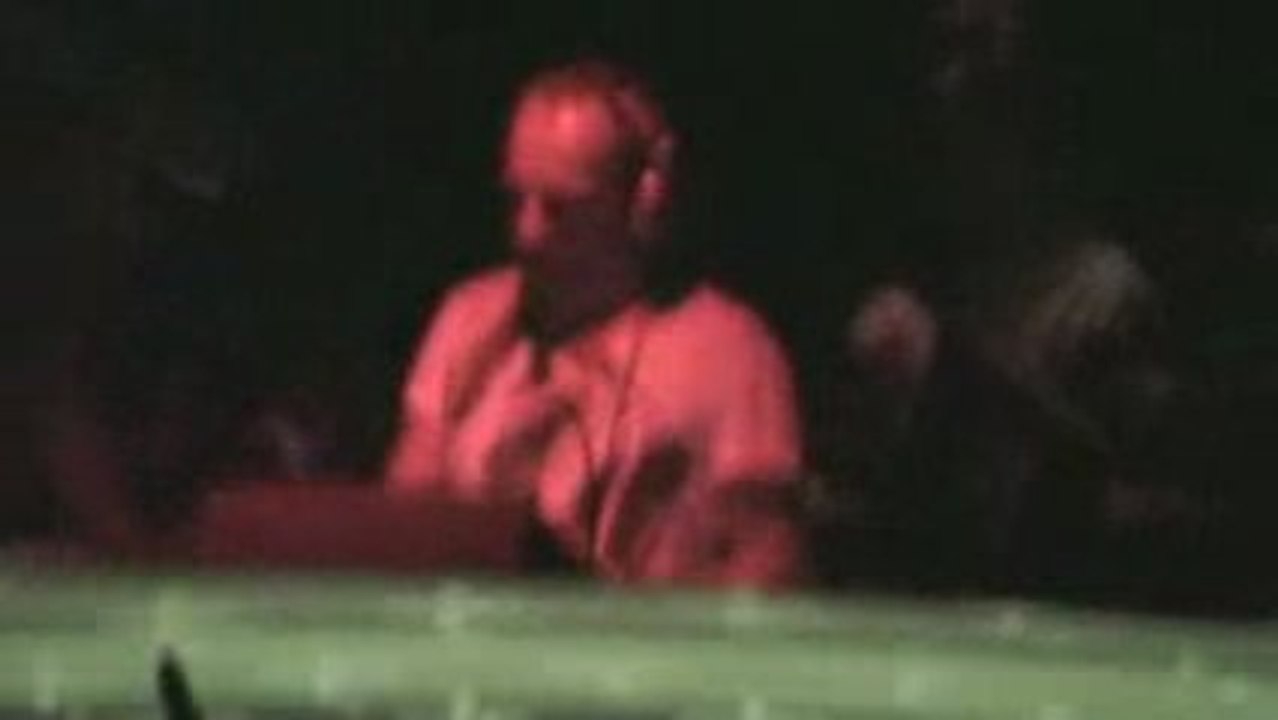 SVEN VATH @ COCOON CLUB FRANKFÜRT (WARM UP TIME WARP 2009)