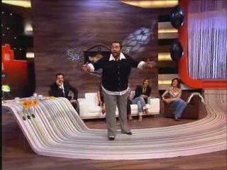 Ata Demirer Beyaz Show 2006 Geyik Skeci www.turkforum.gen.tr