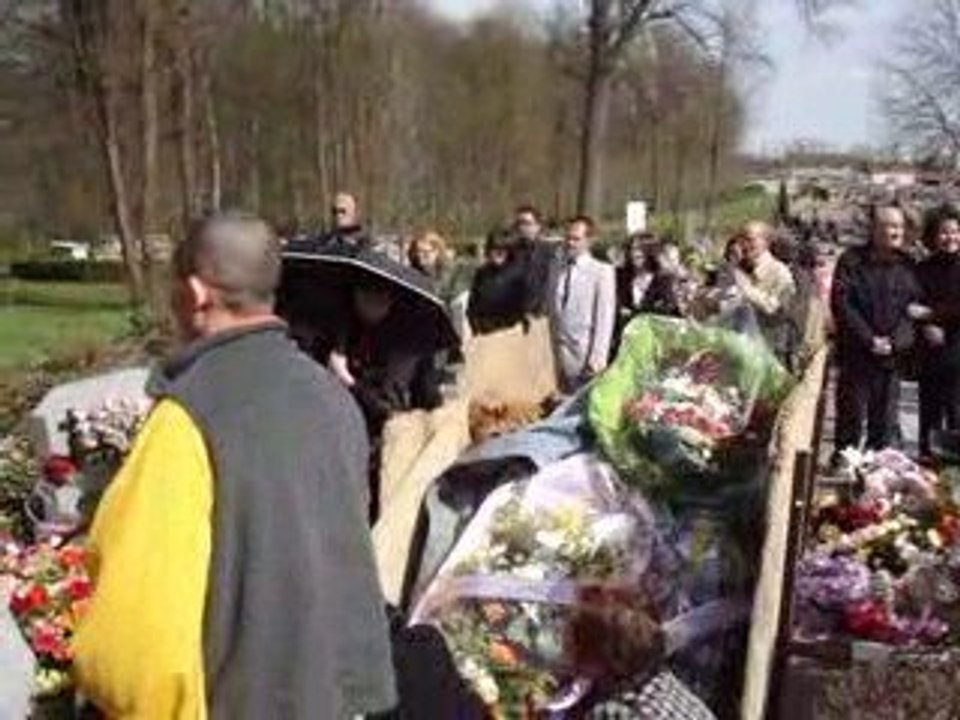Prières bouddhiques pour les funérailles / Vietnam / Tụng