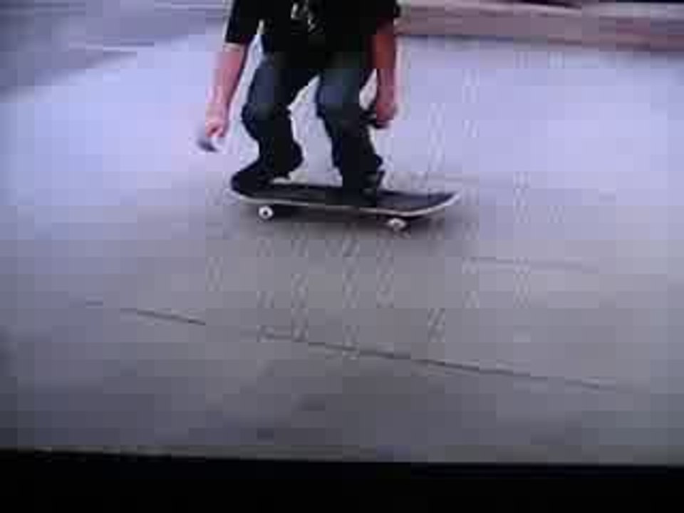 skate liege st lambert lucas heelflip