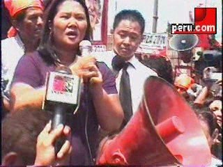 Keiko Fujimori anuncia que saldrá a las calles