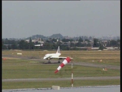 Concorde F-BTSD Sierra Delta au roulage le 14-06-2003