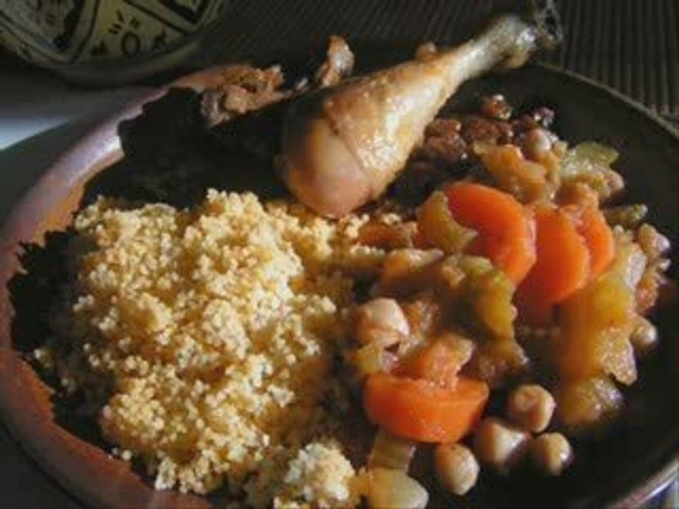 Bob Azzam - Fais moi du couscous cheri