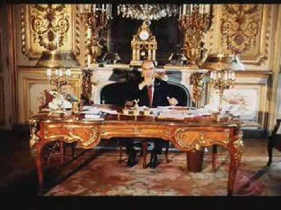 HOMMAGE A FRANCOIS MITTERRAND