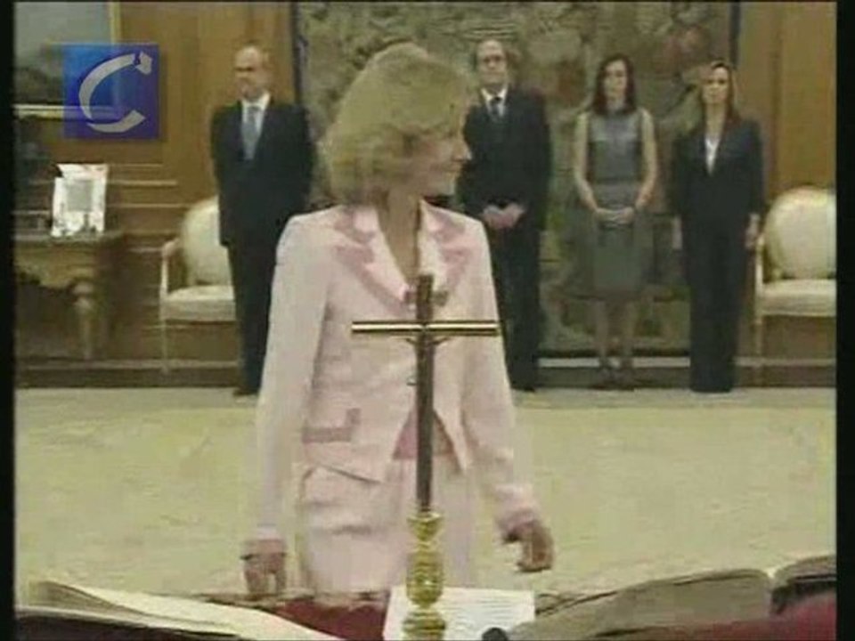 Los nuevos ministros prometieron ayer sus cargos en Zarzuela