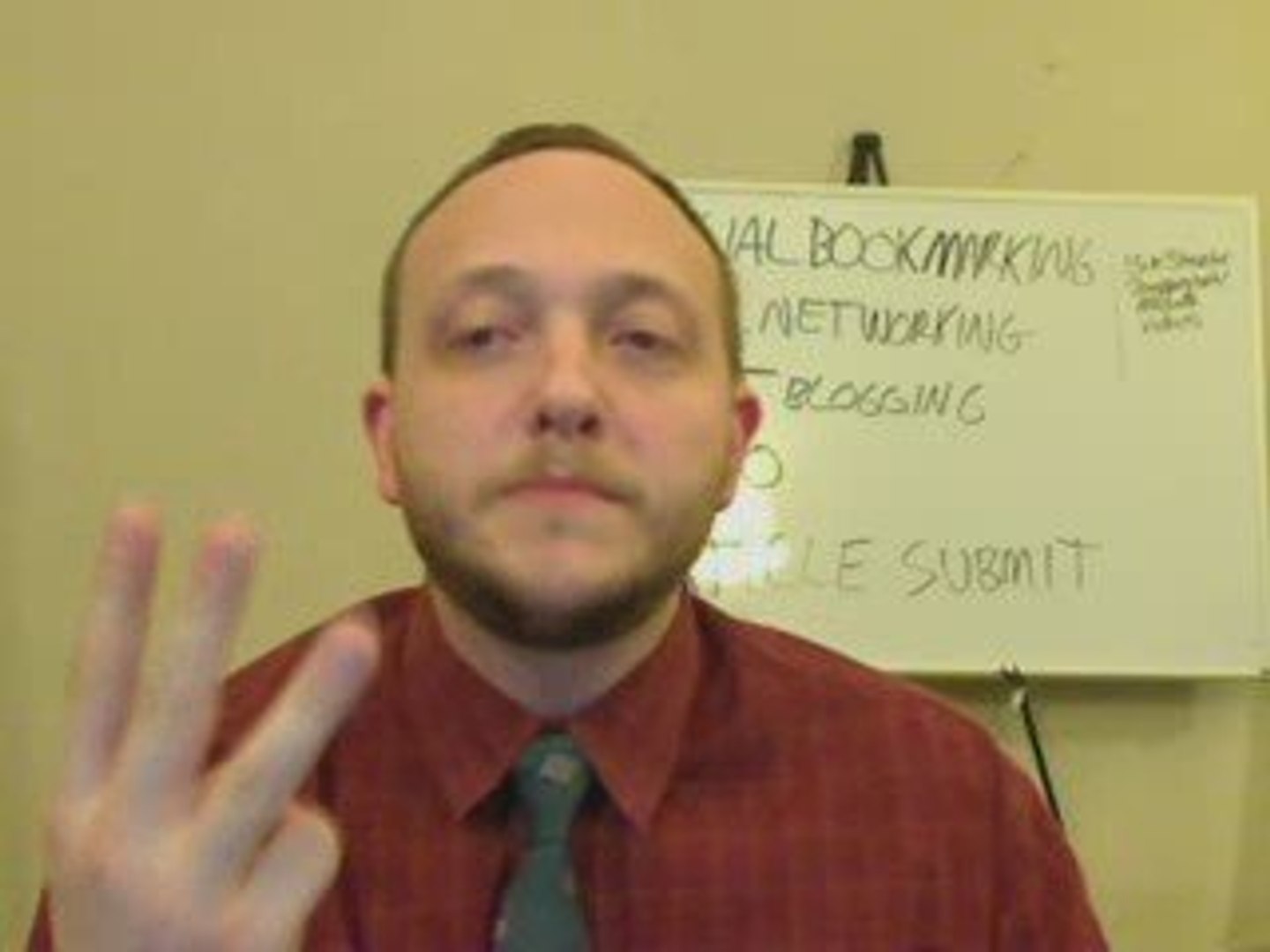 ⁣Free Internet Marketing e-Course