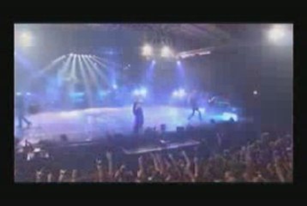 Leaves' Eyes - For Amelie [Live]