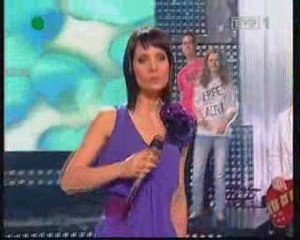 Jaka To Melodia-Annie Lennox "No More I Love You's"