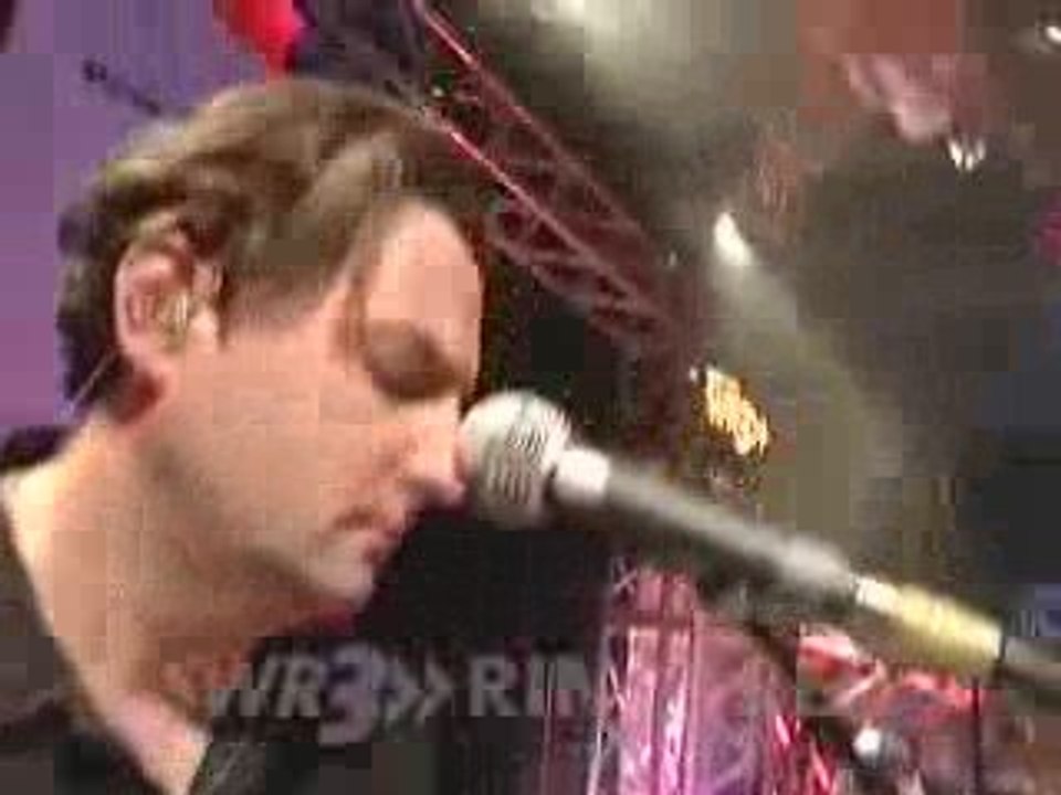 9.Beautiful Stranger (Baden Baden 30.08.05)