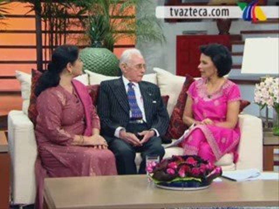 Angelica and Ferrusquilla in Ventaneando