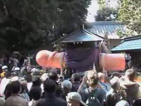 Hounen Matsuri, Tagata Jinja