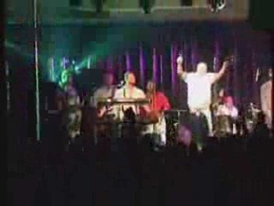 Djakout Mizik : Naje Pou Soti  live 2001 nanterre