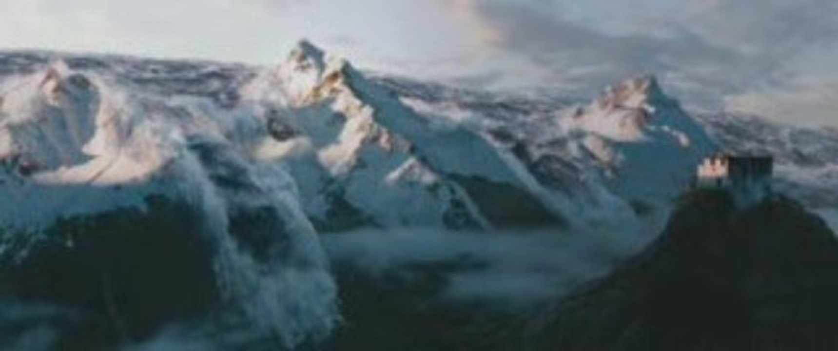 2012 (Offical Trailer)