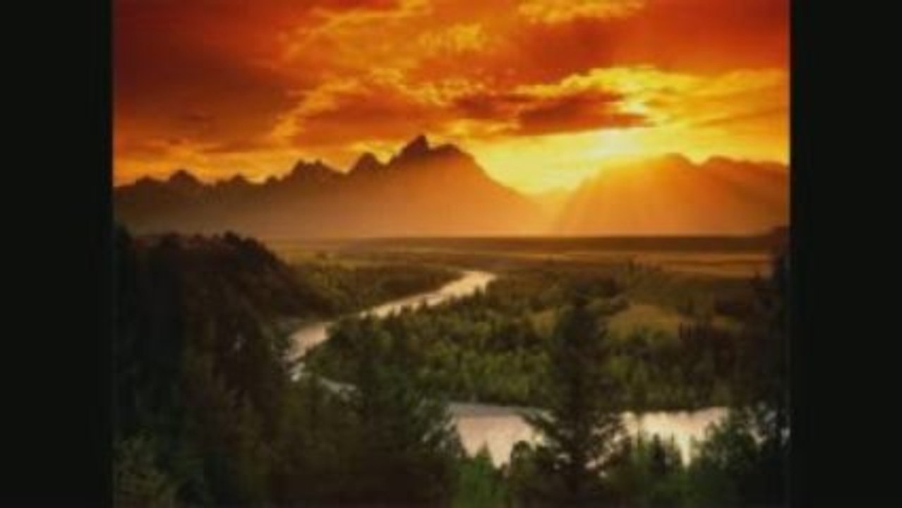 Video 2012 vers la Lumière 1 2 - Antoll, MA, 2012,