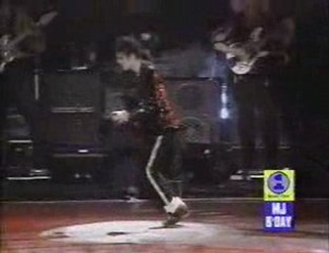 Michael jackson - Micheal jackson amazing dance