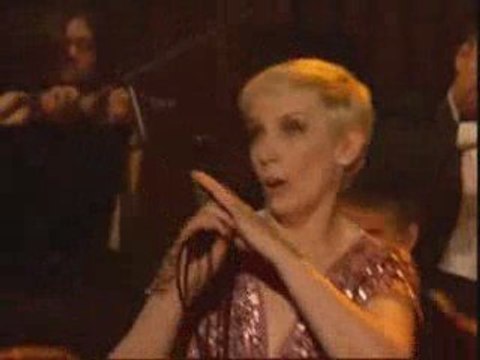 Annie Lennox - Sweet Dreams (Are Made Of This)