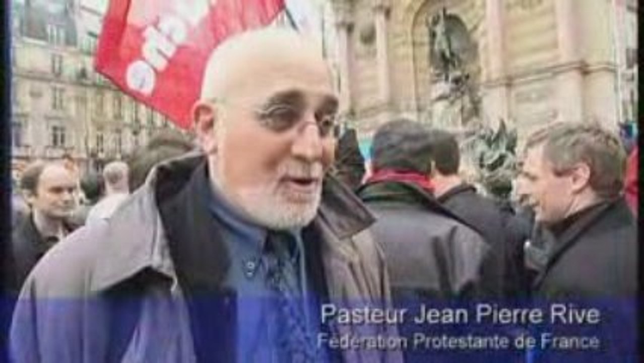 Manifestation contre le délit de solidarité