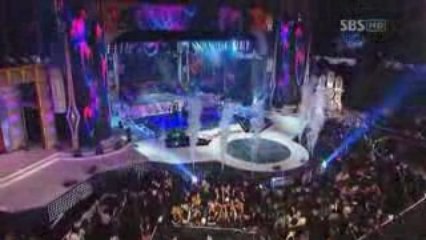 Wonder Girls vs SNSD-Dance Battle