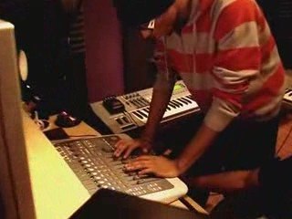 HOW TO MAKE A HOT BEAT IN 5 MINS - D KING