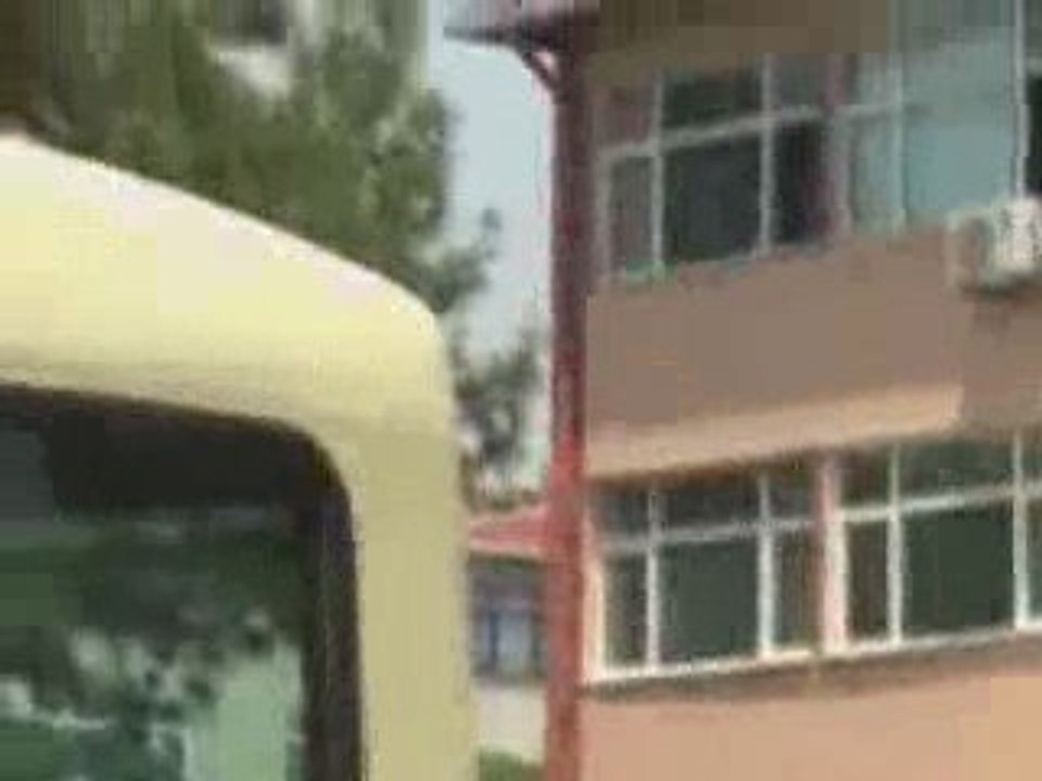 UFO captured during Live Tv broadcast in Chile