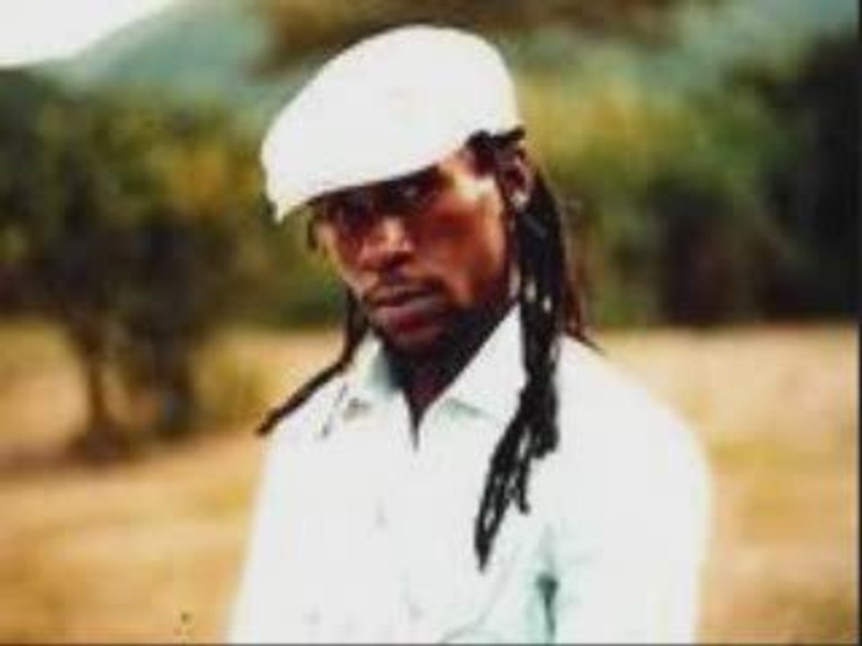 Jah cure  -  shearching