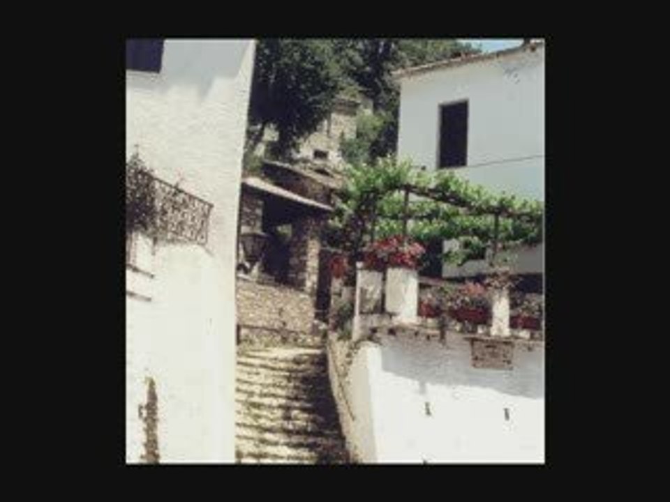 LUMINITA SOARE "Maria me ta kitrina"