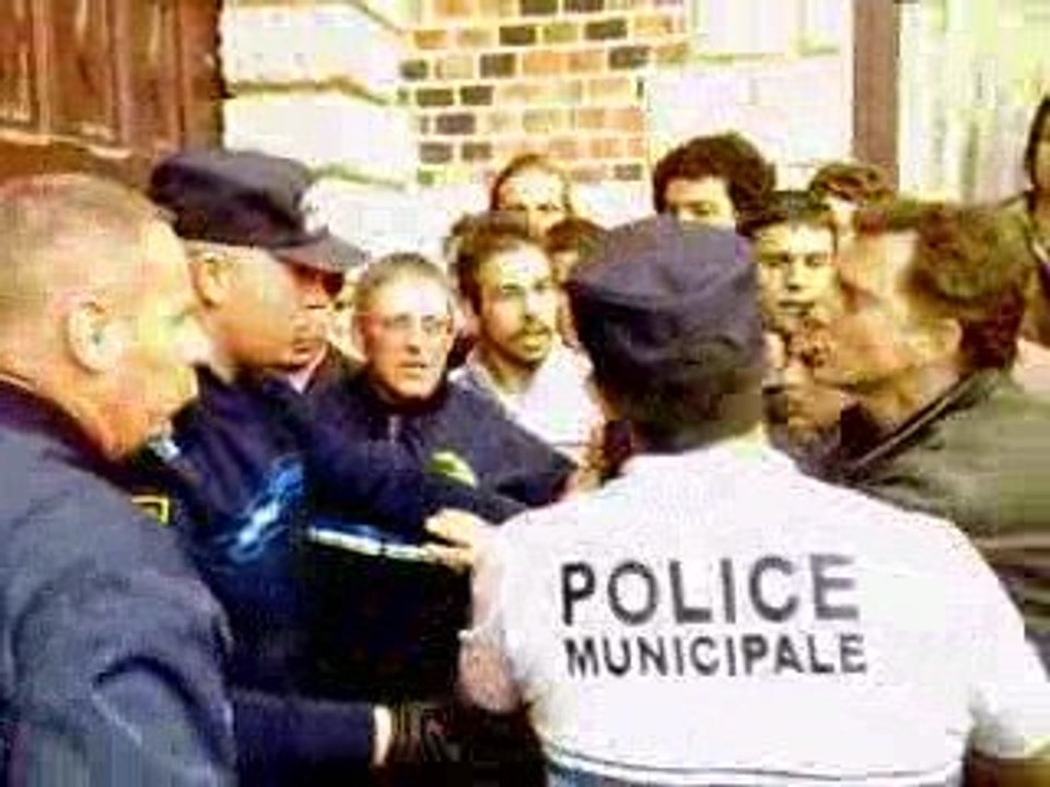 Orléans : Occupation de la mairie par les étudiants