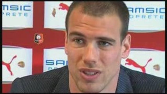 10/04/09 ROUGE_ET_NOIR : Avant match côté Stade rennais