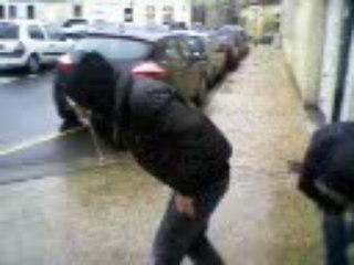 Yannis vs Mur