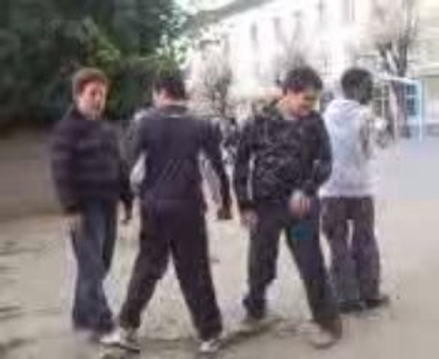 yann , alex , kev , dany VS alex , antho (c niker vite fé)