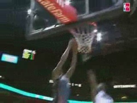 Shannon Brown Throws Down the Oop from D.J._Augustin