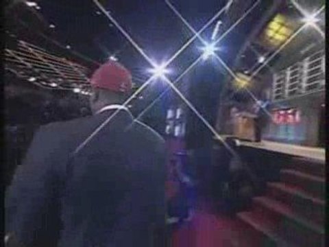 Bulls Take Derrick Rose No.1