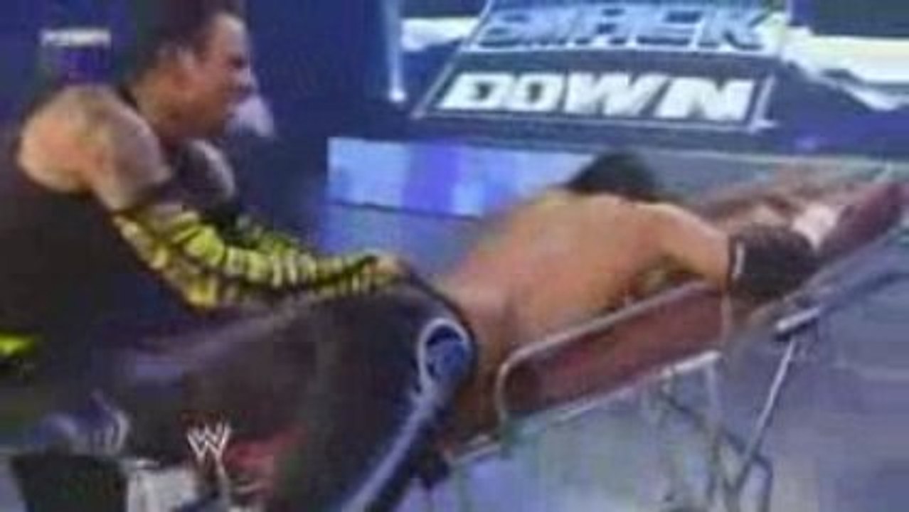 Jeff Hardy vs Matt Hardy Stretcher Match 1/2