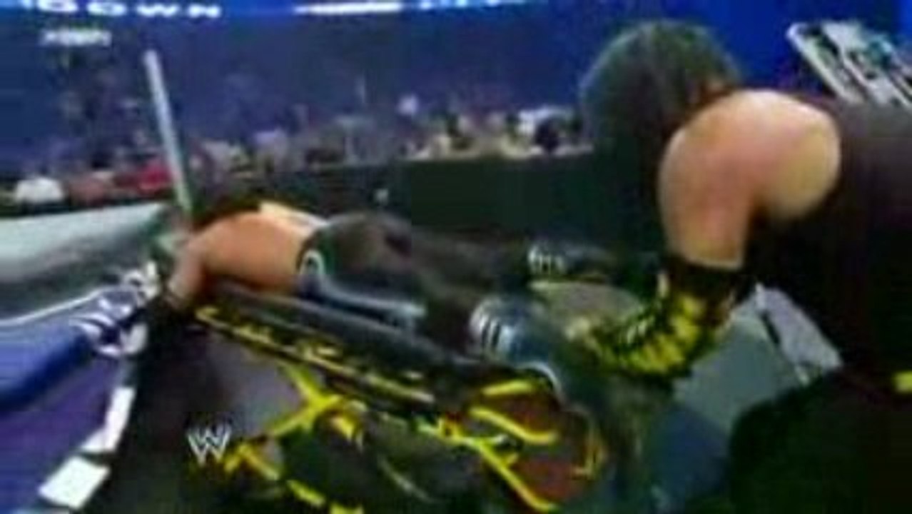 Jeff Hardy vs Matt Hardy Stretcher Match 2/2