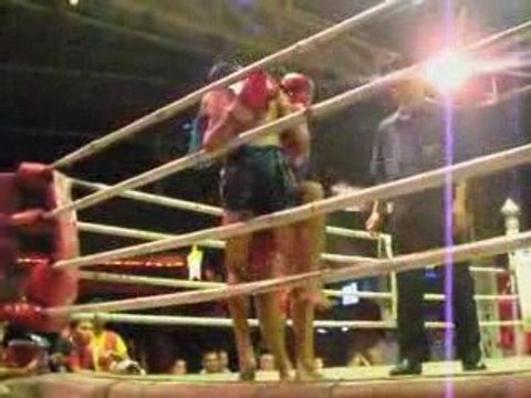 Boxe Thai Chiang Mai - 1er combat