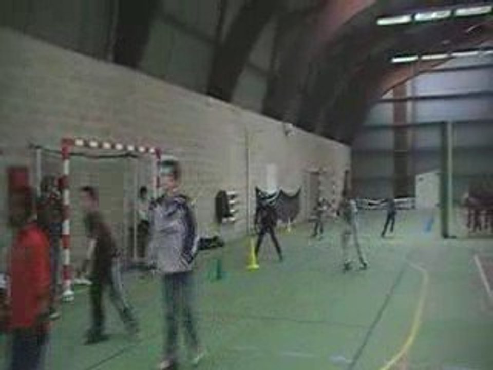 MOV023