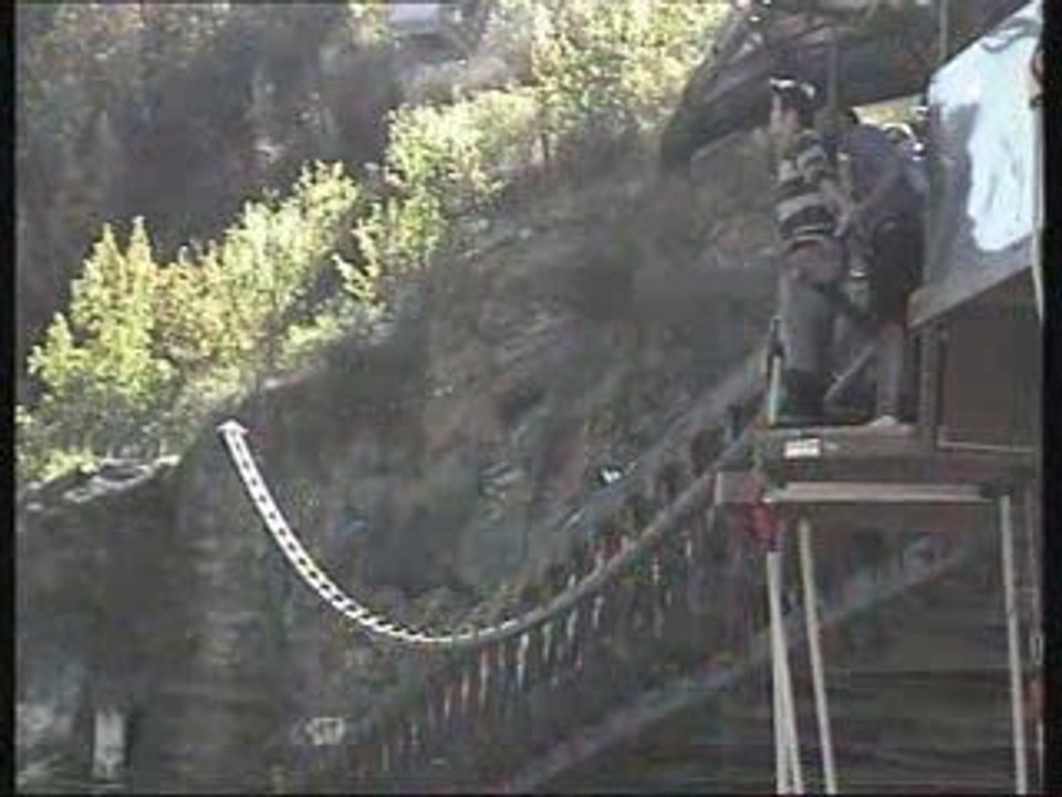 Bungee jump
