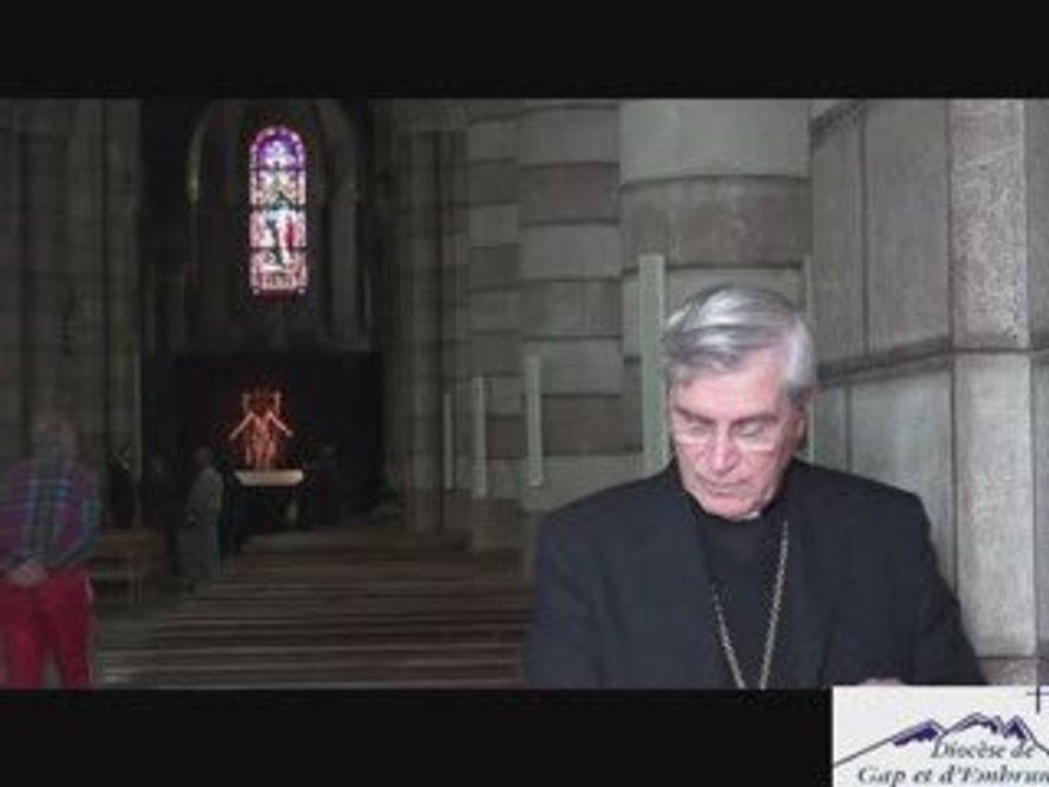 "Pieta" de Paul FRYER exposée dans La Cathédrale de Gap