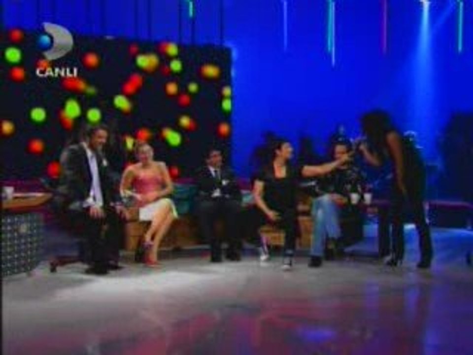 Sakis Rouvas in Turkey [[Beyaz Show]]