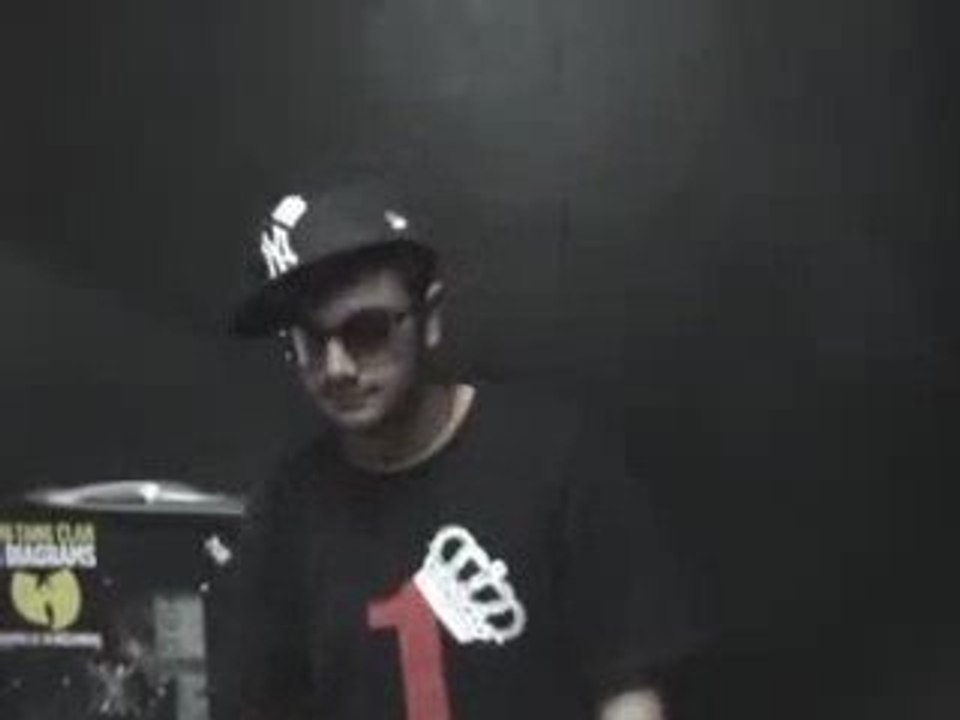 B-gangsta feat argo-h in the studio cha7t-man prod by $ufi
