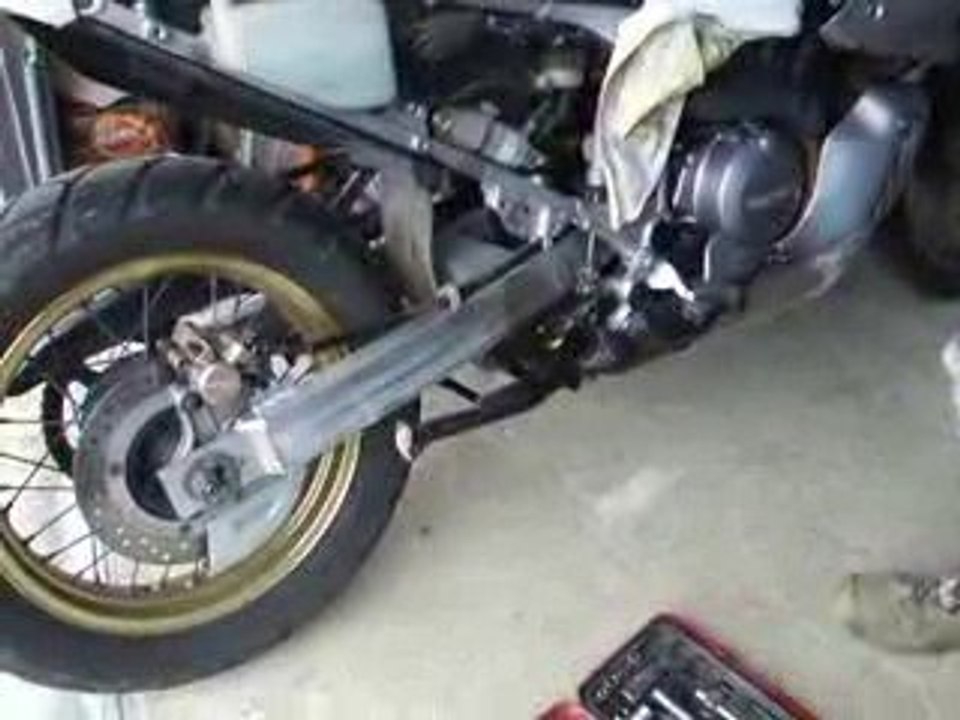 750 africa twin bruit sans le pot