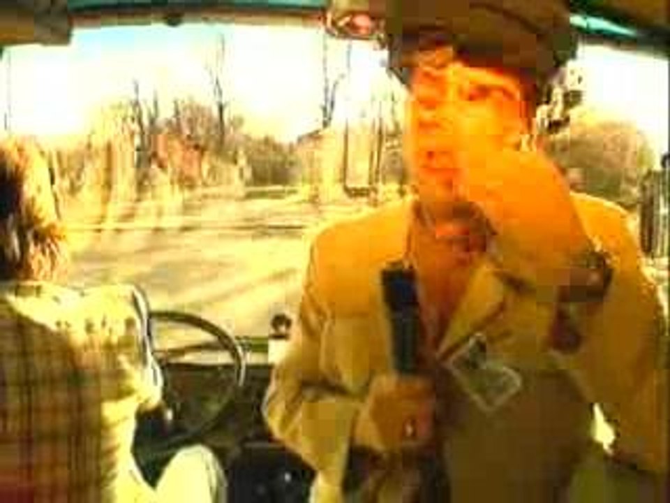 Les gros cons  - le guide d'autocar