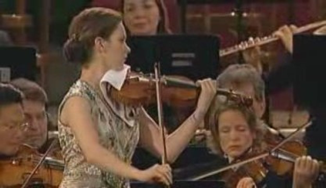 Hilary Hahn plays Mozart Violin Concerto No. 3 2nd mvt video Dailymotion