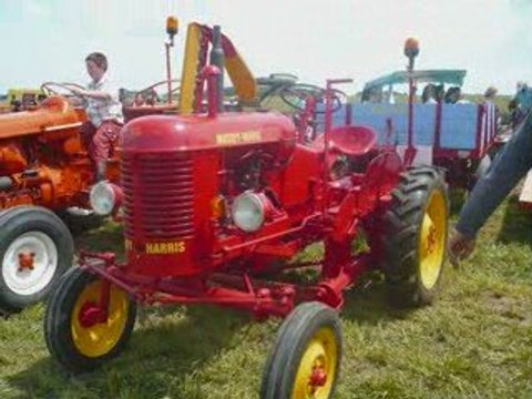 Quivières 2008-les tracteurs
