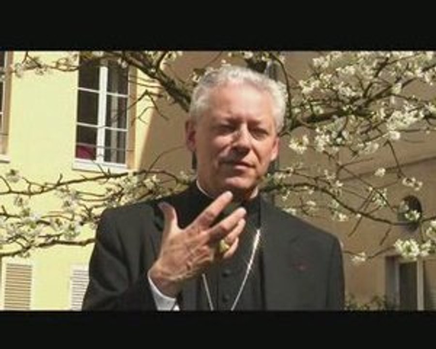 Message de Pâques de Monseigneur Aumonier (2009)