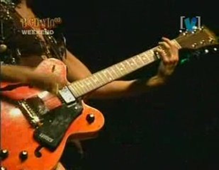 pj harvey live 2003