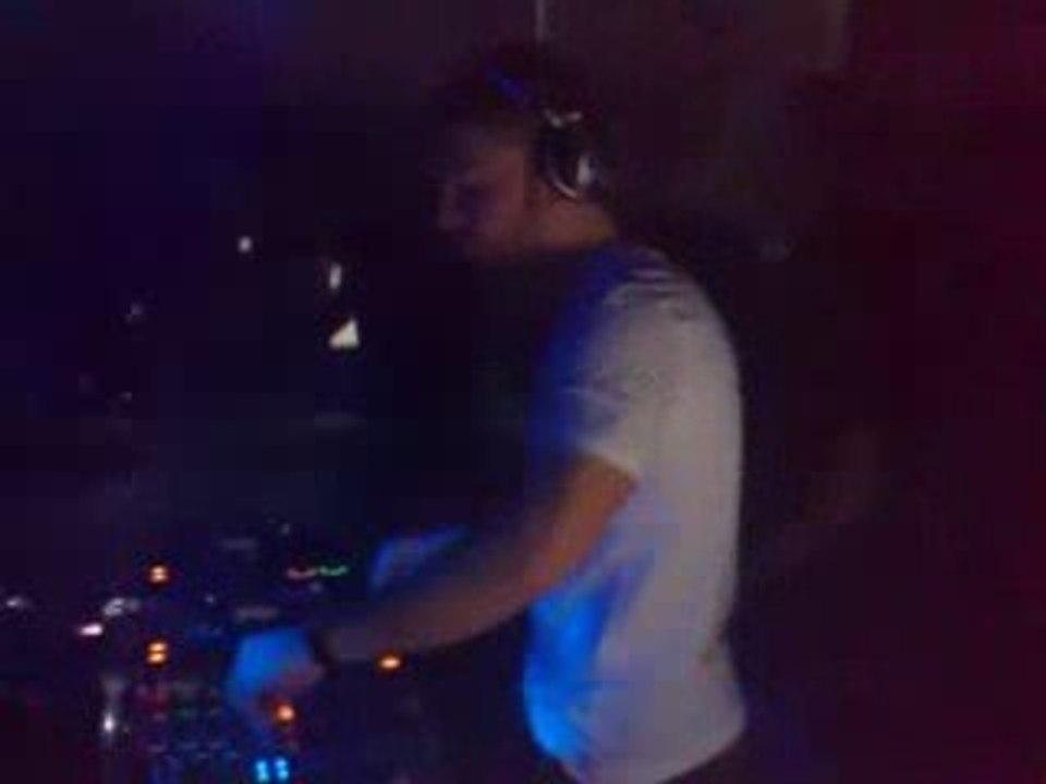 Greg Ceven au Sound factory