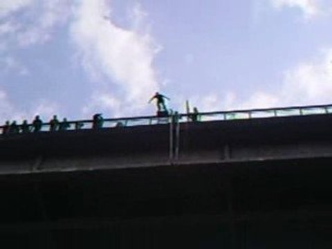 Mon saut à l'élastique à Prats de Mollo (66)